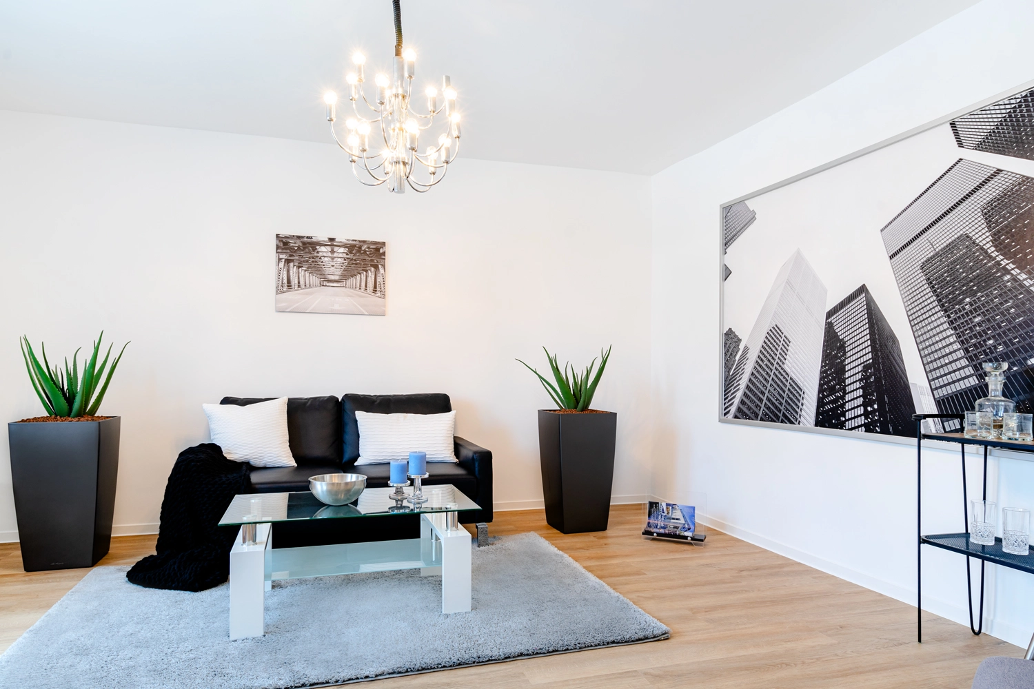 Silvia Keck - Immobilienpräsentation - Fix und Flip – 4 Zimmer Wohnung HomestagingBad Friedrichshall
