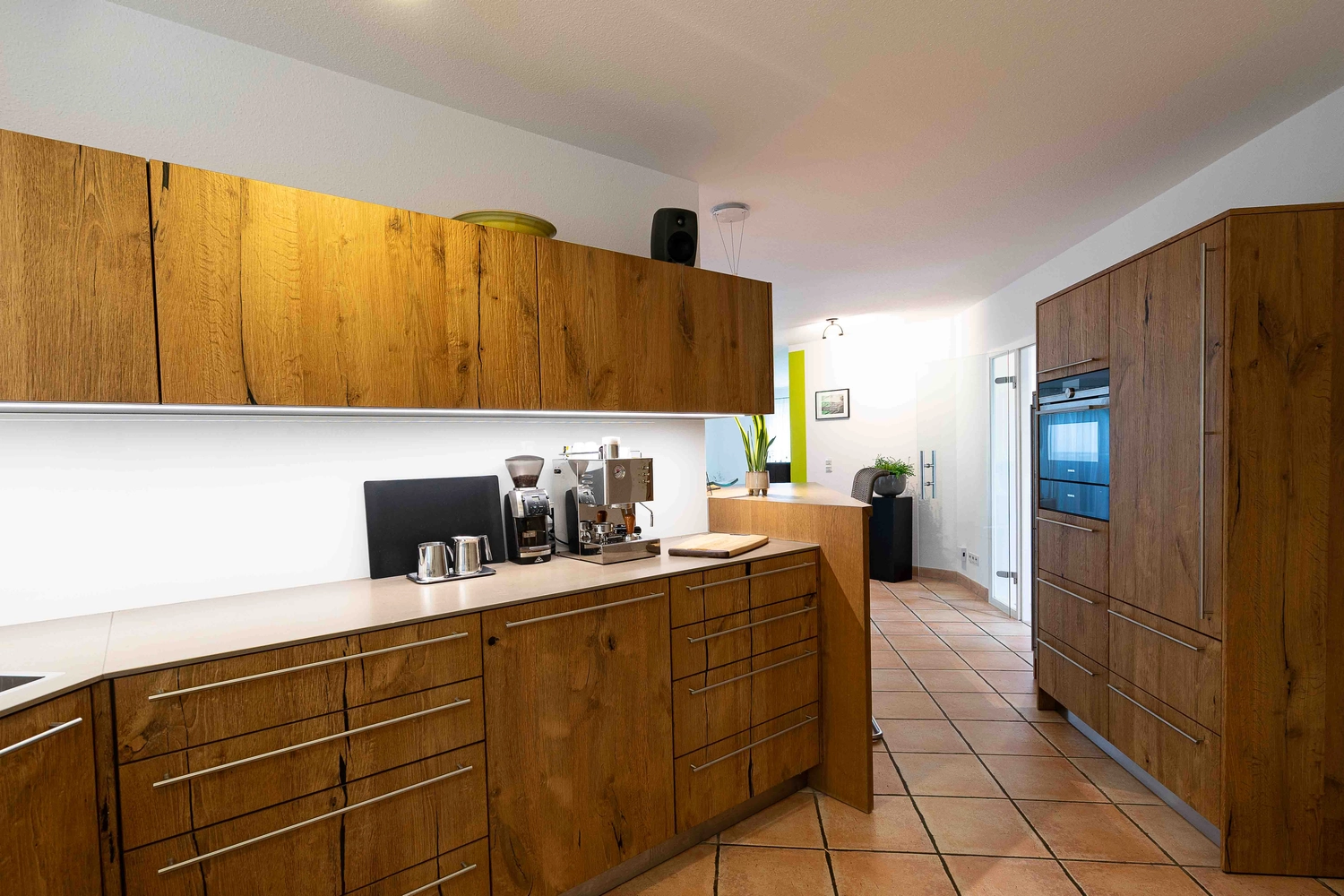 Silvia Keck - Immobilienpräsentation - Maklerverkauf – Einfamilienhaus Homestaging teilmöbliertÖdheim