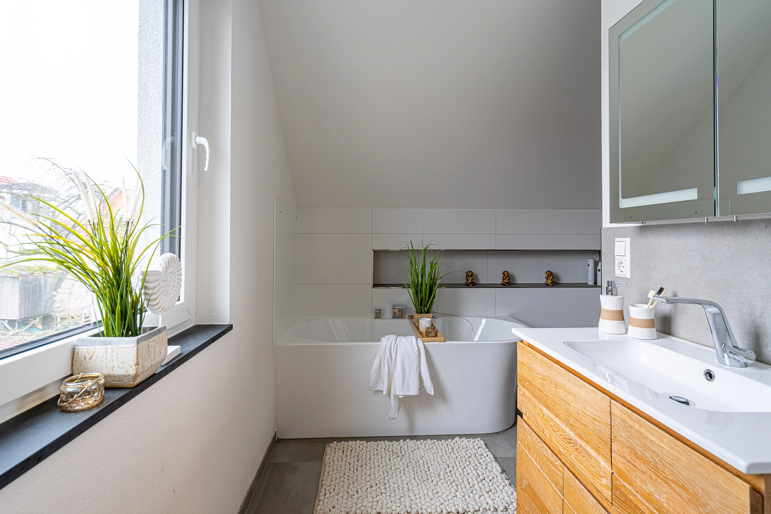 Silvia Keck - Immobilienpräsentation - Maklerverkauf – Einfamilienhaus HomestagingKleinglattbach