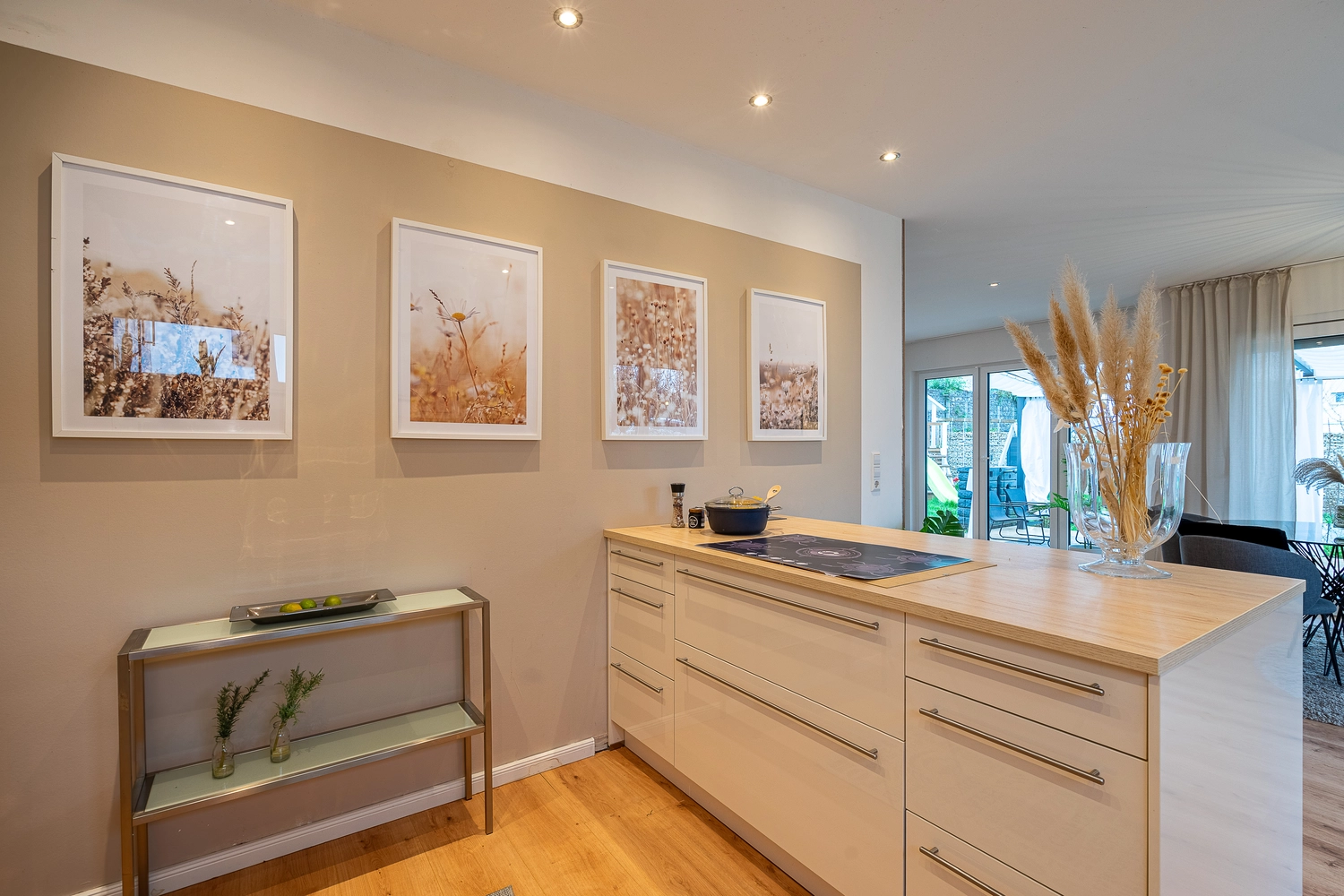 Silvia Keck - Immobilienpräsentation - Maklerverkauf – Einfamilienhaus HomestagingKleinglattbach