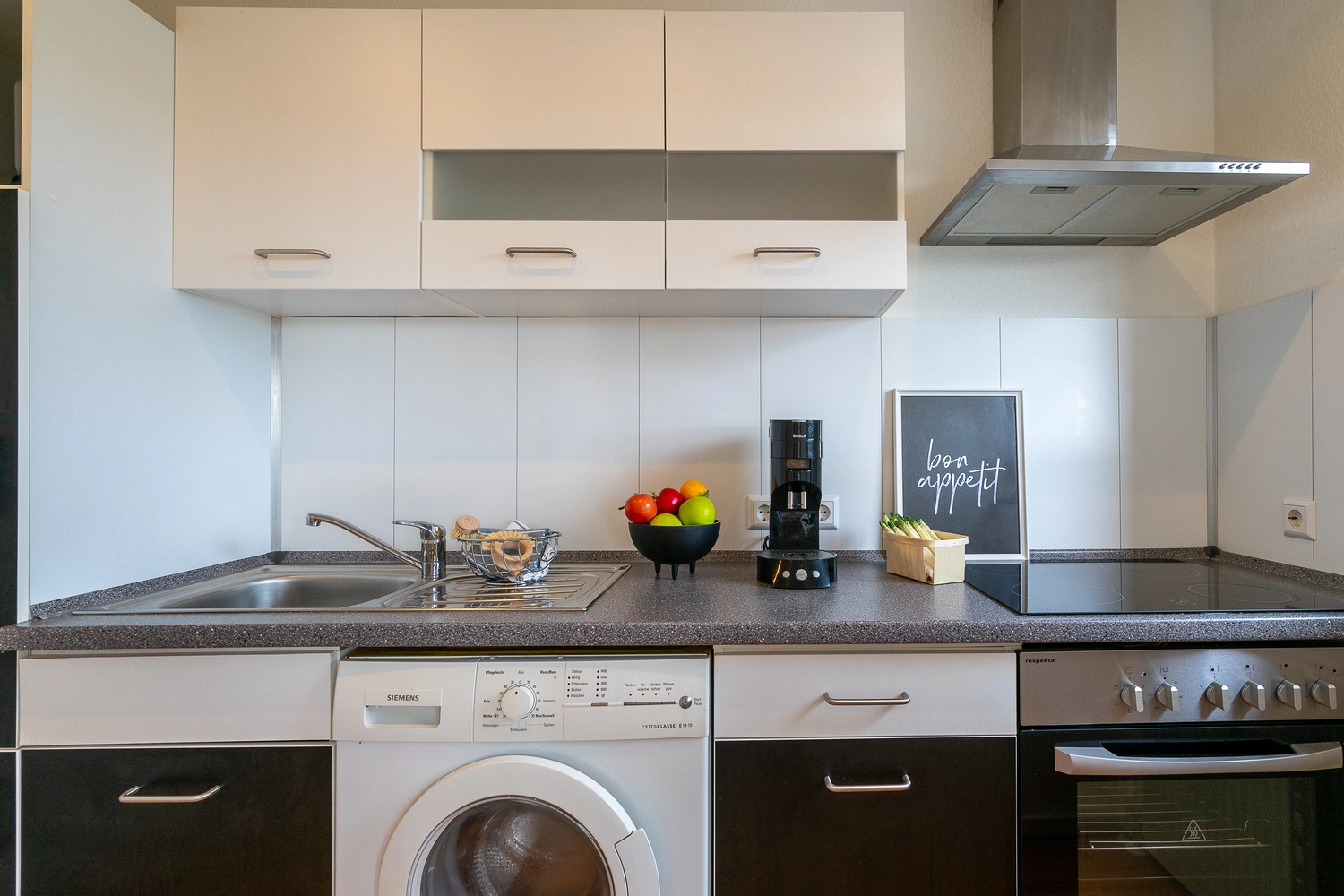 Silvia Keck - Immobilienpräsentation - Privatverkauf - 1 Zimmer Wohnung Freiberg