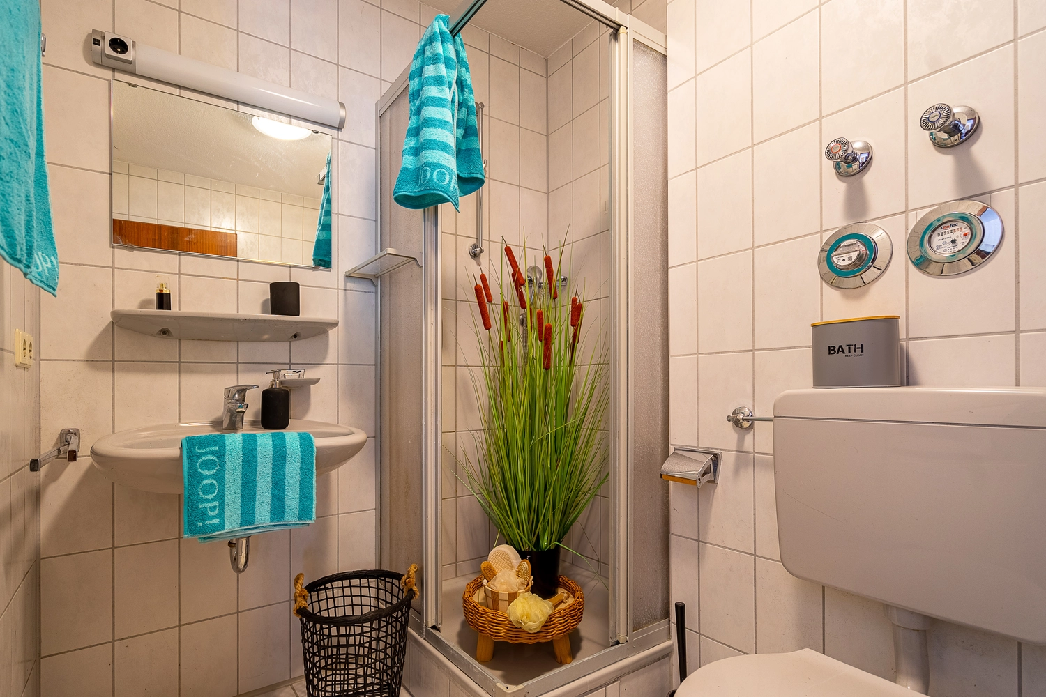 Silvia Keck - Immobilienpräsentation - Privatverkauf – 1 Zi Appartment Homestaging bewohntFreiberg