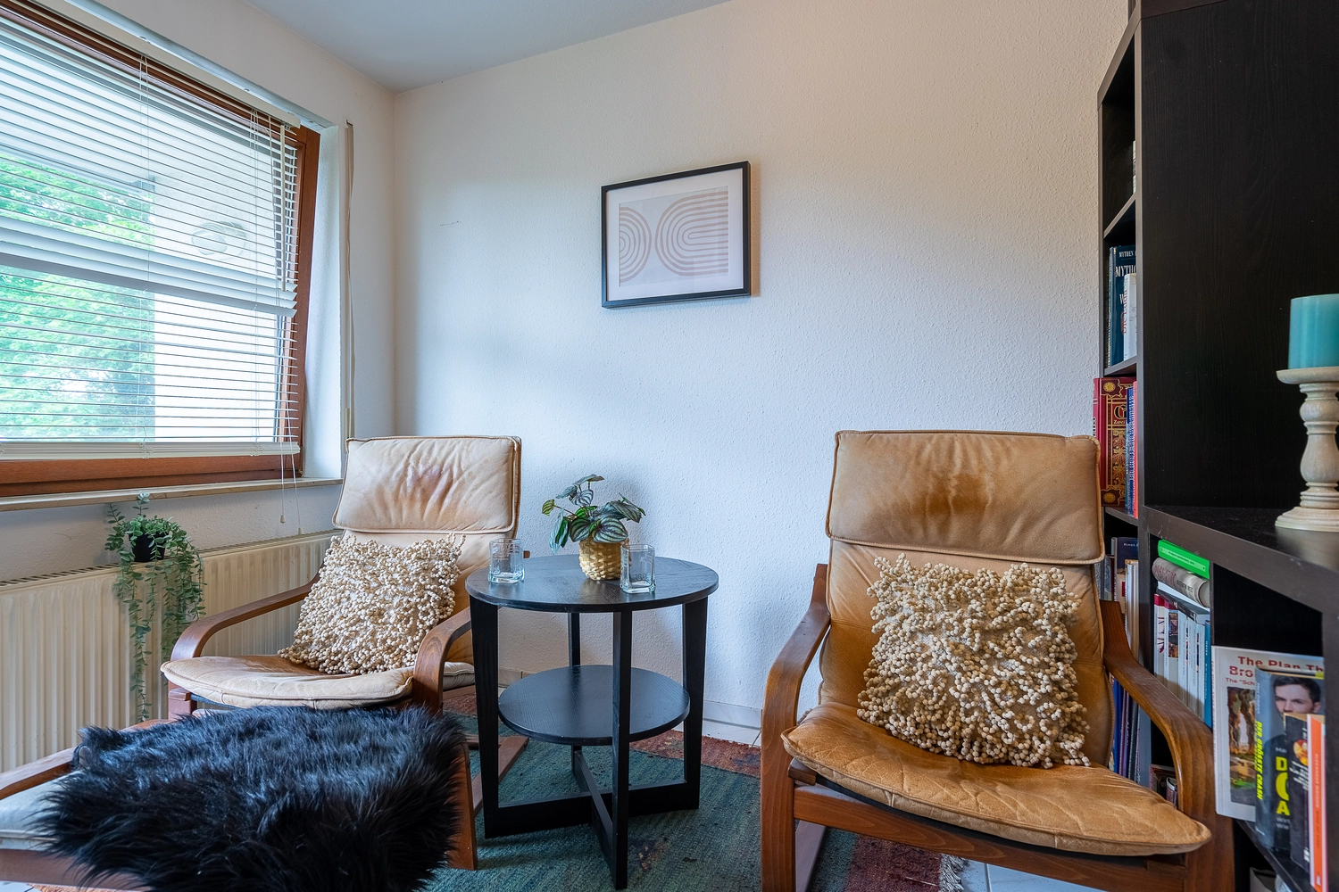 Silvia Keck - Immobilienpräsentation - Privatverkauf – 1 Zi Appartment Homestaging bewohnt